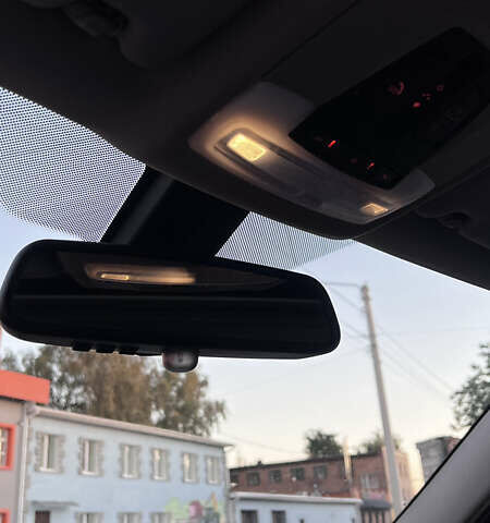 Серый БМВ 3 Серия, объемом двигателя 2 л и пробегом 217 тыс. км за 15499 $, фото 43 на Automoto.ua