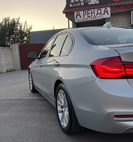 Серый БМВ 3 Серия, объемом двигателя 2 л и пробегом 217 тыс. км за 15499 $, фото 19 на Automoto.ua