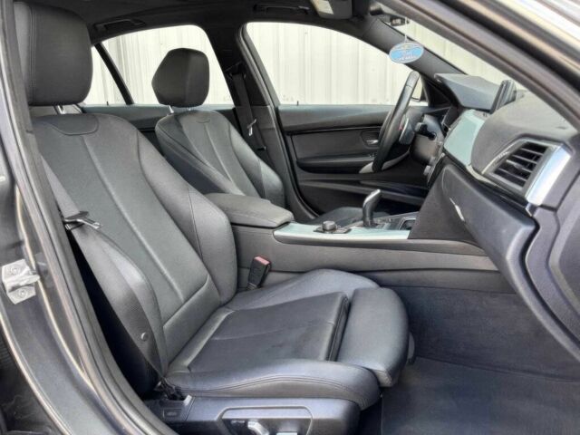 Сірий БМВ 3 Серія, об'ємом двигуна 2 л та пробігом 53 тис. км за 4400 $, фото 8 на Automoto.ua