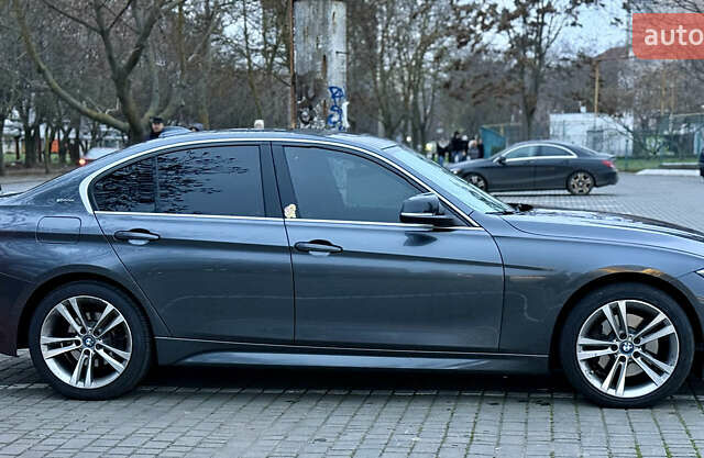 Серый БМВ 3 Серия, объемом двигателя 2 л и пробегом 98 тыс. км за 16700 $, фото 4 на Automoto.ua