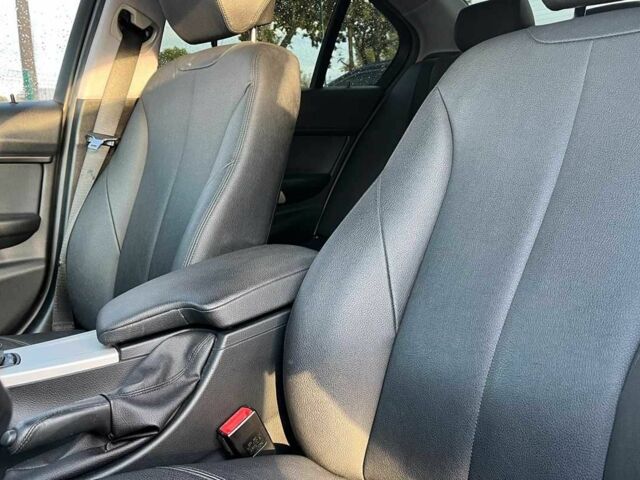 Серый БМВ 3 Серия, объемом двигателя 2 л и пробегом 125 тыс. км за 15400 $, фото 16 на Automoto.ua