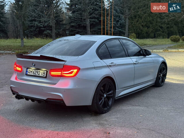 Серый БМВ 3 Серия, объемом двигателя 2 л и пробегом 136 тыс. км за 19900 $, фото 4 на Automoto.ua