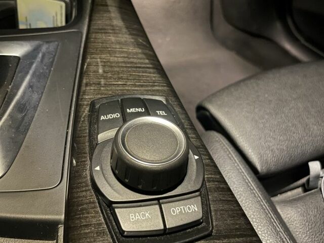 Серый БМВ 3 Серия, объемом двигателя 2 л и пробегом 103 тыс. км за 20500 $, фото 7 на Automoto.ua