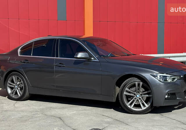 Сірий БМВ 3 Серія, об'ємом двигуна 2 л та пробігом 161 тис. км за 20500 $, фото 9 на Automoto.ua