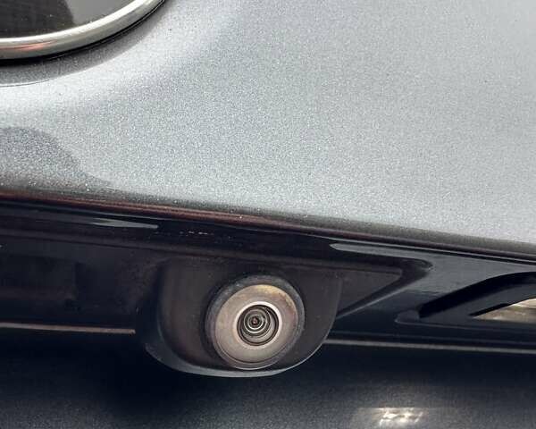 Серый БМВ 3 Серия, объемом двигателя 2 л и пробегом 132 тыс. км за 16700 $, фото 10 на Automoto.ua