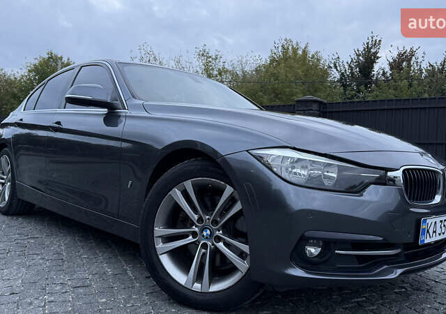 Серый БМВ 3 Серия, объемом двигателя 2 л и пробегом 132 тыс. км за 19500 $, фото 2 на Automoto.ua