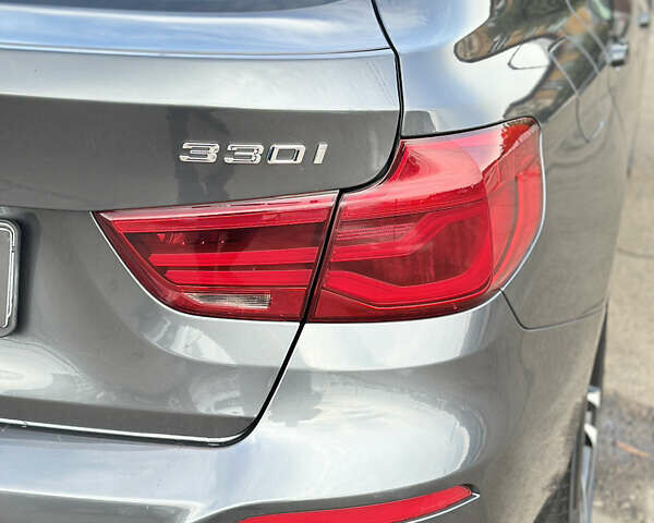 Серый БМВ 3 Серия, объемом двигателя 2 л и пробегом 140 тыс. км за 18900 $, фото 13 на Automoto.ua