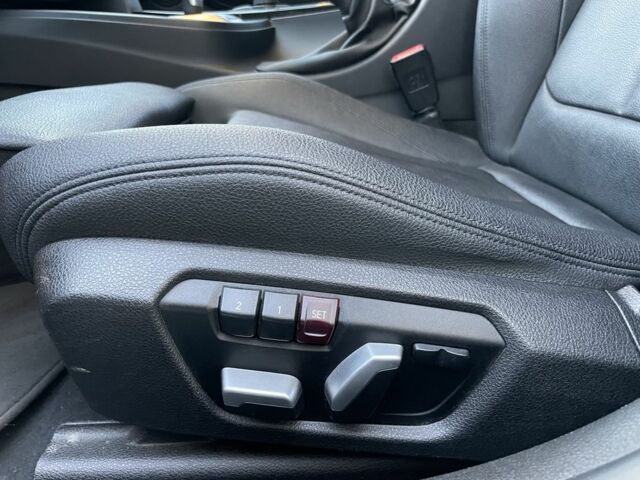 Серый БМВ 3 Серия, объемом двигателя 2 л и пробегом 103 тыс. км за 20500 $, фото 14 на Automoto.ua