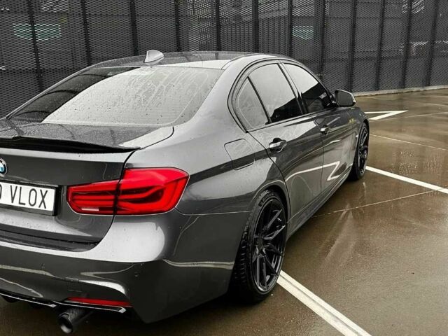 Сірий БМВ 3 Серія, об'ємом двигуна 3 л та пробігом 128 тис. км за 21000 $, фото 9 на Automoto.ua