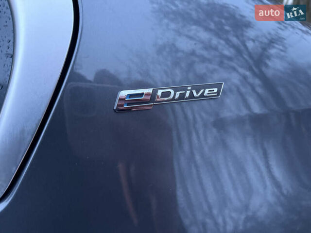 Серый БМВ 3 Серия, объемом двигателя 2 л и пробегом 98 тыс. км за 16700 $, фото 15 на Automoto.ua