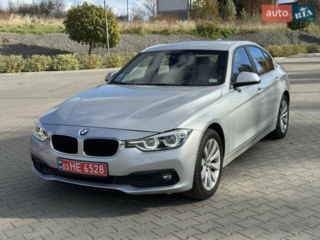 Серый БМВ 3 Серия, объемом двигателя 2 л и пробегом 208 тыс. км за 16400 $, фото 1 на Automoto.ua