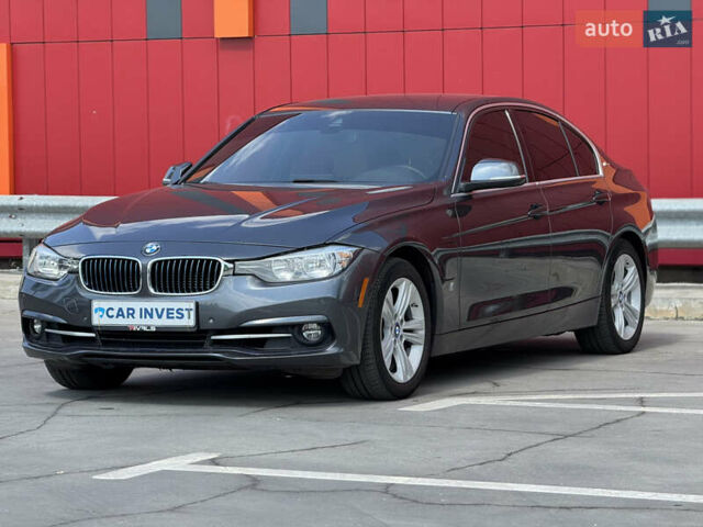 Сірий БМВ 3 Серія, об'ємом двигуна 2 л та пробігом 116 тис. км за 16999 $, фото 10 на Automoto.ua
