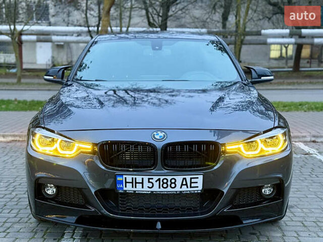 Серый БМВ 3 Серия, объемом двигателя 2 л и пробегом 98 тыс. км за 16700 $, фото 1 на Automoto.ua