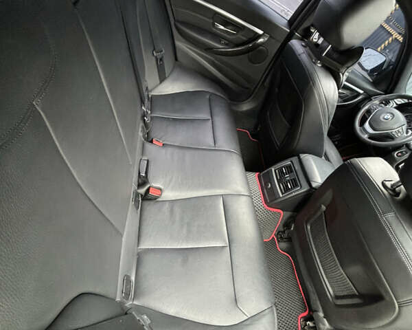 Серый БМВ 3 Серия, объемом двигателя 2 л и пробегом 85 тыс. км за 21500 $, фото 64 на Automoto.ua