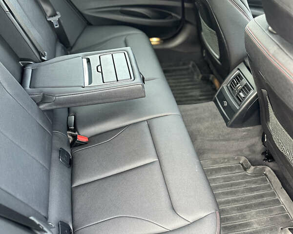 Серый БМВ 3 Серия, объемом двигателя 2 л и пробегом 140 тыс. км за 18900 $, фото 24 на Automoto.ua