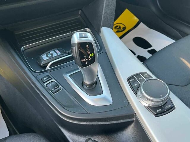 Серый БМВ 3 Серия, объемом двигателя 2 л и пробегом 125 тыс. км за 15400 $, фото 12 на Automoto.ua