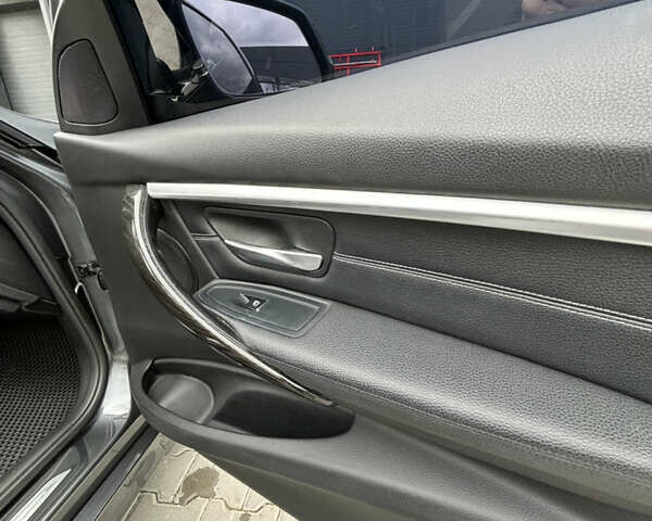 Серый БМВ 3 Серия, объемом двигателя 2 л и пробегом 85 тыс. км за 21500 $, фото 32 на Automoto.ua