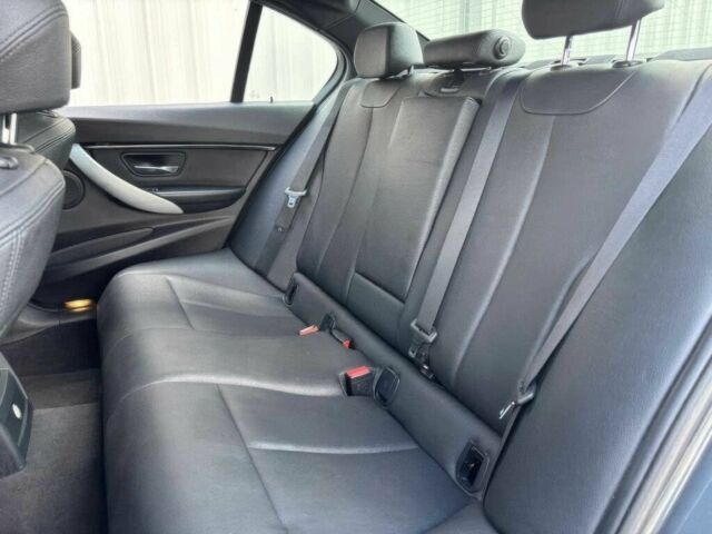 Сірий БМВ 3 Серія, об'ємом двигуна 2 л та пробігом 53 тис. км за 4400 $, фото 12 на Automoto.ua