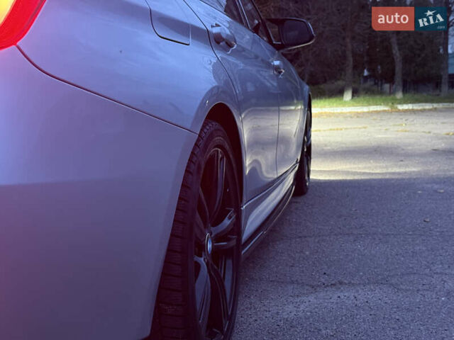 Серый БМВ 3 Серия, объемом двигателя 2 л и пробегом 136 тыс. км за 19900 $, фото 15 на Automoto.ua