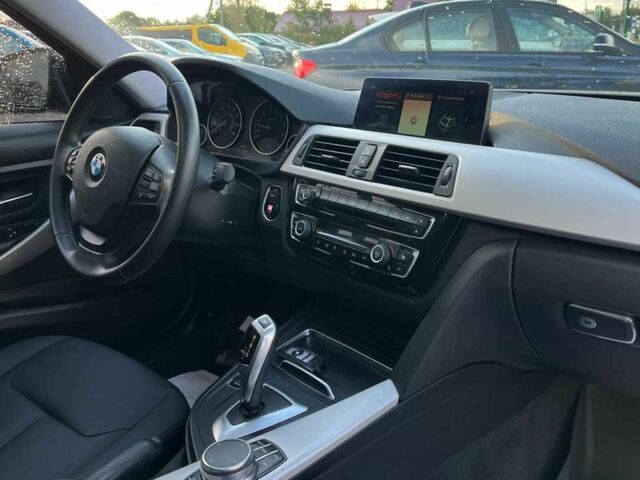 Серый БМВ 3 Серия, объемом двигателя 2 л и пробегом 125 тыс. км за 15400 $, фото 15 на Automoto.ua