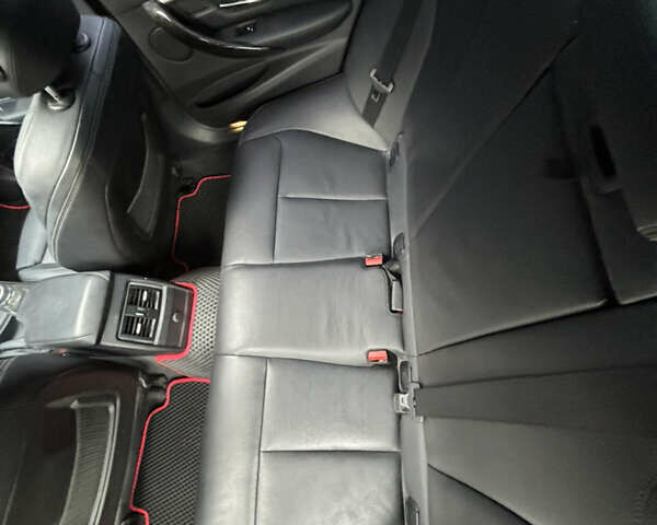 Серый БМВ 3 Серия, объемом двигателя 2 л и пробегом 85 тыс. км за 21500 $, фото 59 на Automoto.ua