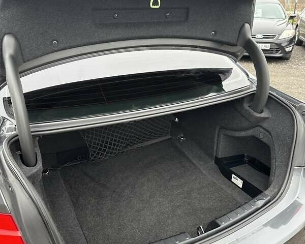 Серый БМВ 3 Серия, объемом двигателя 2 л и пробегом 132 тыс. км за 16700 $, фото 13 на Automoto.ua