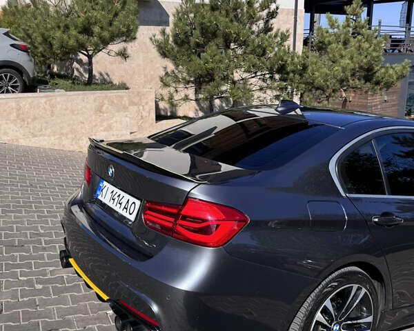 Сірий БМВ 3 Серія, об'ємом двигуна 2 л та пробігом 97 тис. км за 21799 $, фото 1 на Automoto.ua