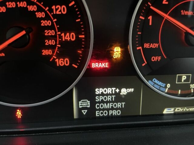 Серый БМВ 3 Серия, объемом двигателя 2 л и пробегом 103 тыс. км за 20500 $, фото 10 на Automoto.ua