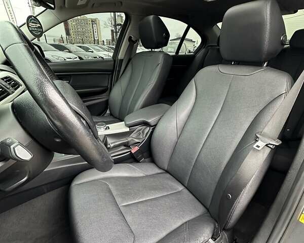 Серый БМВ 3 Серия, объемом двигателя 2 л и пробегом 132 тыс. км за 16700 $, фото 14 на Automoto.ua