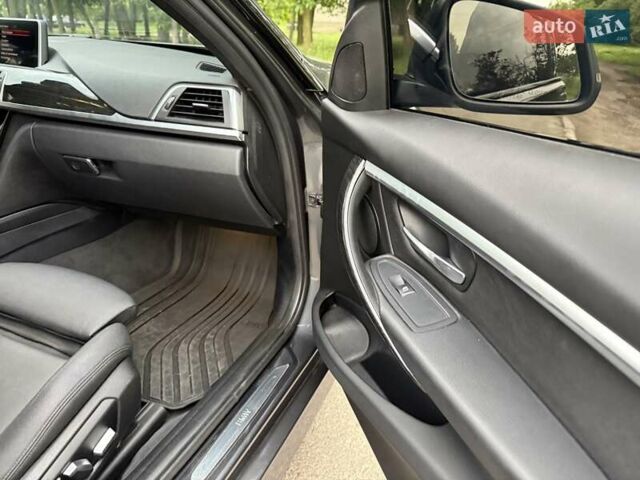 Серый БМВ 3 Серия, объемом двигателя 2 л и пробегом 73 тыс. км за 21500 $, фото 31 на Automoto.ua