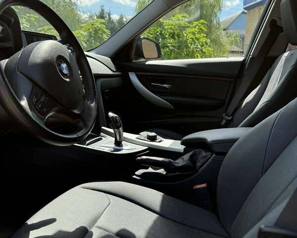 Серый БМВ 3 Серия, объемом двигателя 2 л и пробегом 96 тыс. км за 17000 $, фото 8 на Automoto.ua