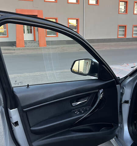 Серый БМВ 3 Серия, объемом двигателя 2 л и пробегом 217 тыс. км за 15499 $, фото 36 на Automoto.ua