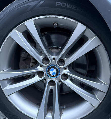 Серый БМВ 3 Серия, объемом двигателя 2 л и пробегом 132 тыс. км за 19500 $, фото 9 на Automoto.ua