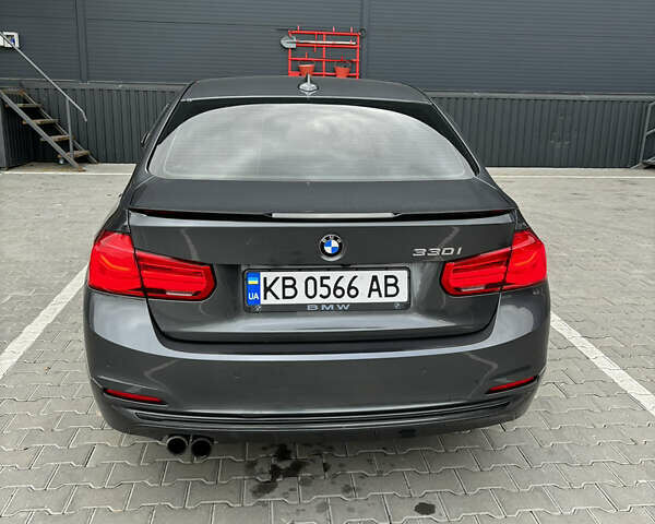 Серый БМВ 3 Серия, объемом двигателя 2 л и пробегом 85 тыс. км за 21000 $, фото 18 на Automoto.ua