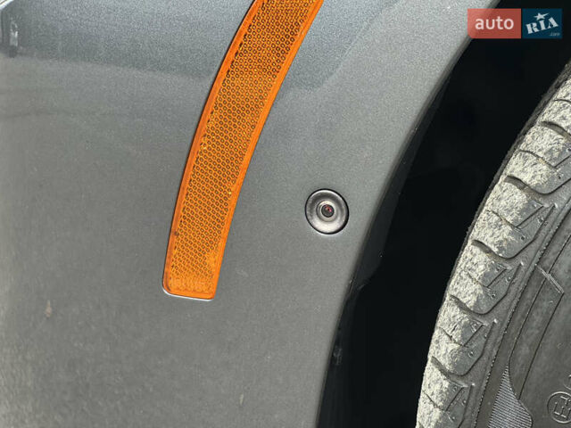 Серый БМВ 3 Серия, объемом двигателя 2 л и пробегом 219 тыс. км за 17500 $, фото 19 на Automoto.ua