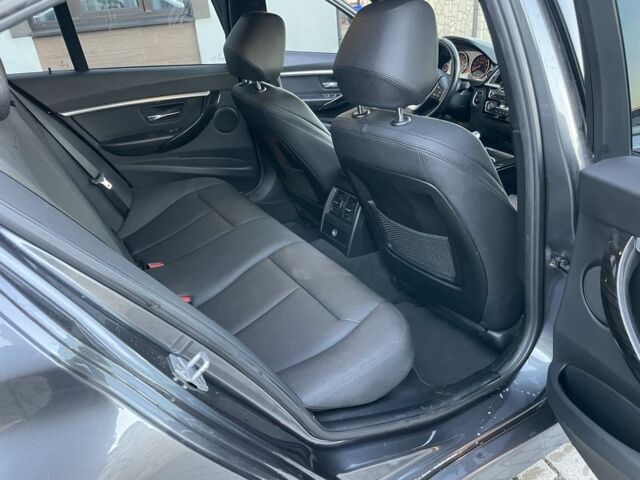 Серый БМВ 3 Серия, объемом двигателя 2 л и пробегом 103 тыс. км за 20500 $, фото 16 на Automoto.ua