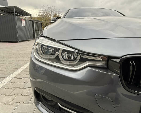 Серый БМВ 3 Серия, объемом двигателя 2 л и пробегом 85 тыс. км за 21500 $, фото 23 на Automoto.ua