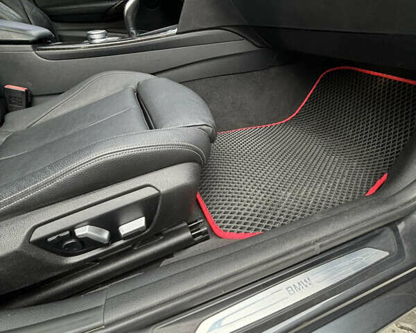 Серый БМВ 3 Серия, объемом двигателя 2 л и пробегом 85 тыс. км за 21500 $, фото 38 на Automoto.ua