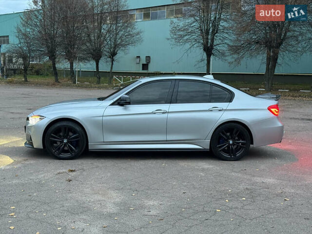 Серый БМВ 3 Серия, объемом двигателя 2 л и пробегом 136 тыс. км за 19900 $, фото 6 на Automoto.ua