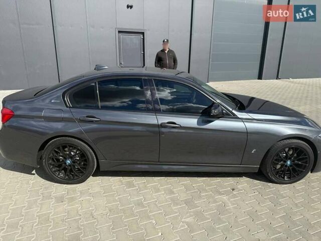 Сірий БМВ 3 Серія, об'ємом двигуна 2 л та пробігом 230 тис. км за 25000 $, фото 3 на Automoto.ua
