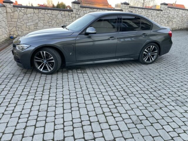 Серый БМВ 3 Серия, объемом двигателя 2 л и пробегом 103 тыс. км за 20500 $, фото 20 на Automoto.ua