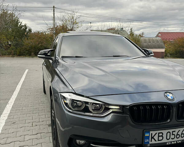 Серый БМВ 3 Серия, объемом двигателя 2 л и пробегом 85 тыс. км за 21000 $, фото 10 на Automoto.ua