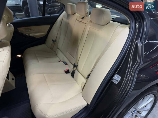 Сірий БМВ 3 Серія, об'ємом двигуна 2 л та пробігом 116 тис. км за 13999 $, фото 7 на Automoto.ua