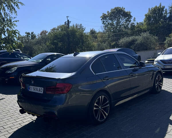 Сірий БМВ 3 Серія, об'ємом двигуна 2 л та пробігом 97 тис. км за 21799 $, фото 8 на Automoto.ua