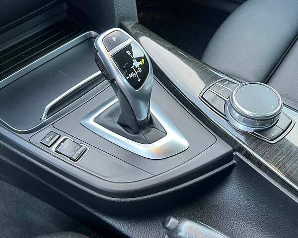 Серый БМВ 3 Серия, объемом двигателя 2 л и пробегом 140 тыс. км за 17700 $, фото 24 на Automoto.ua