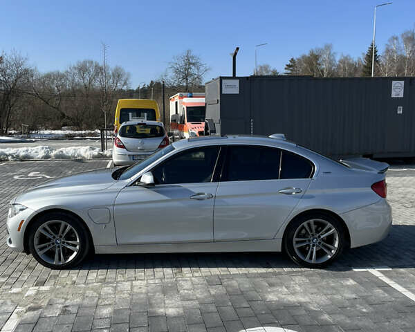 Серый БМВ 3 Серия, объемом двигателя 2 л и пробегом 155 тыс. км за 19300 $, фото 6 на Automoto.ua