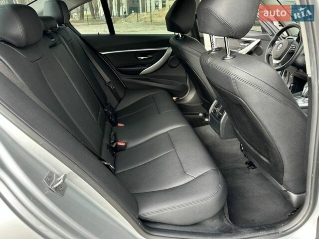 Серый БМВ 3 Серия, объемом двигателя 2 л и пробегом 116 тыс. км за 15500 $, фото 26 на Automoto.ua
