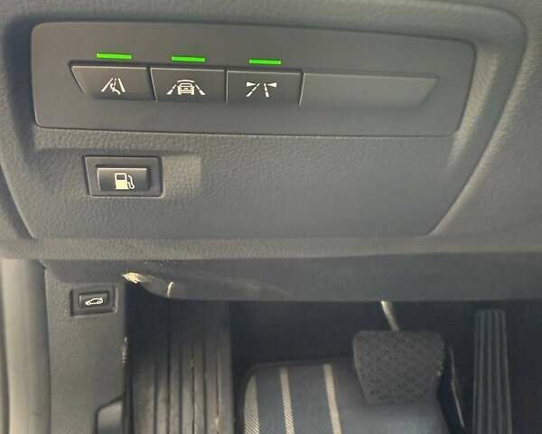 Сірий БМВ 3 Серія, об'ємом двигуна 2 л та пробігом 230 тис. км за 25000 $, фото 21 на Automoto.ua