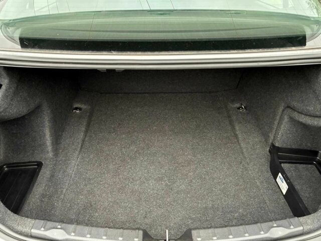 Сірий БМВ 3 Серія, об'ємом двигуна 2 л та пробігом 53 тис. км за 10200 $, фото 11 на Automoto.ua