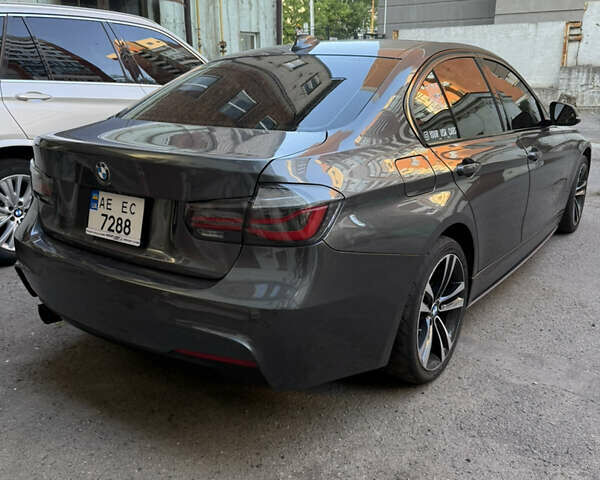 Сірий БМВ 3 Серія, об'ємом двигуна 2 л та пробігом 108 тис. км за 22500 $, фото 2 на Automoto.ua